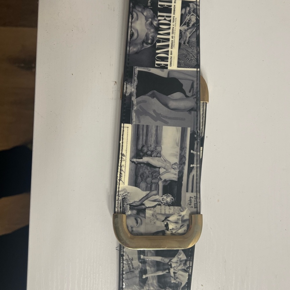 Marilyn Monroe belt